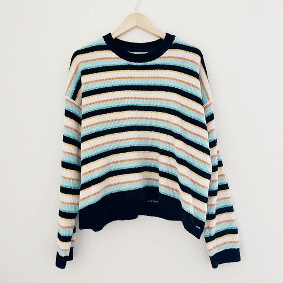 NEW Volcom Bubble Tease Chenille Sweater - Picture 2 of 10